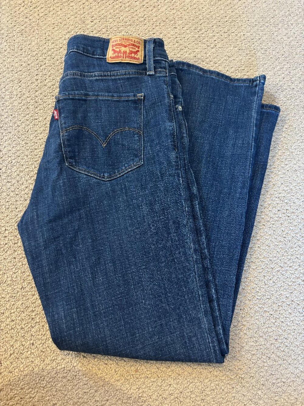 Levis 314 Shaping Straight - Size 30